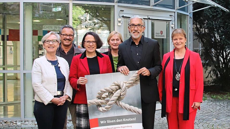 Jugendlichen helfen, ist das Ziel des Zusammenschlusses mehrerer Beratungsstellen zur 'Jugendberufsberatung' in Regensburg.