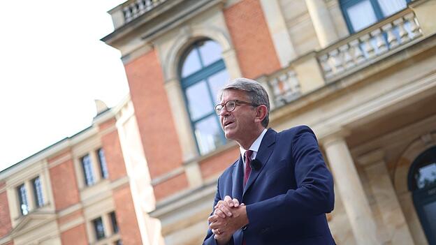 Das Haus von Kulturstaatsminister Wolfram Weimer wird mehr Geld nach Bayreuth geben. (Archivbild) Das Haus von Kulturstaatsminister Wolfram Weimer wird mehr Geld nach Bayreuth geben. (Archivbild)
