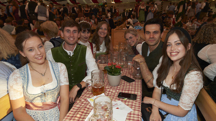 Die Partybilder vom Freitag, 12. August 2022, aus dem Festzelt Lechner.