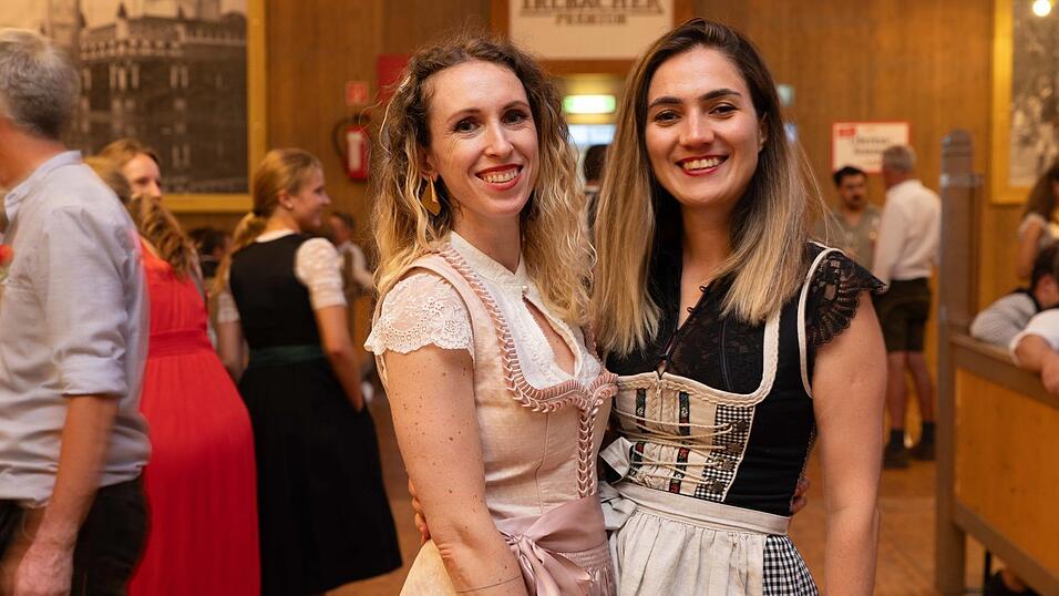 Die Partybilder vom Samstag, 8. August, aus dem Festzelt Krönner. Die Partybilder vom Samstag, 8. August, aus dem Festzelt Krönner.