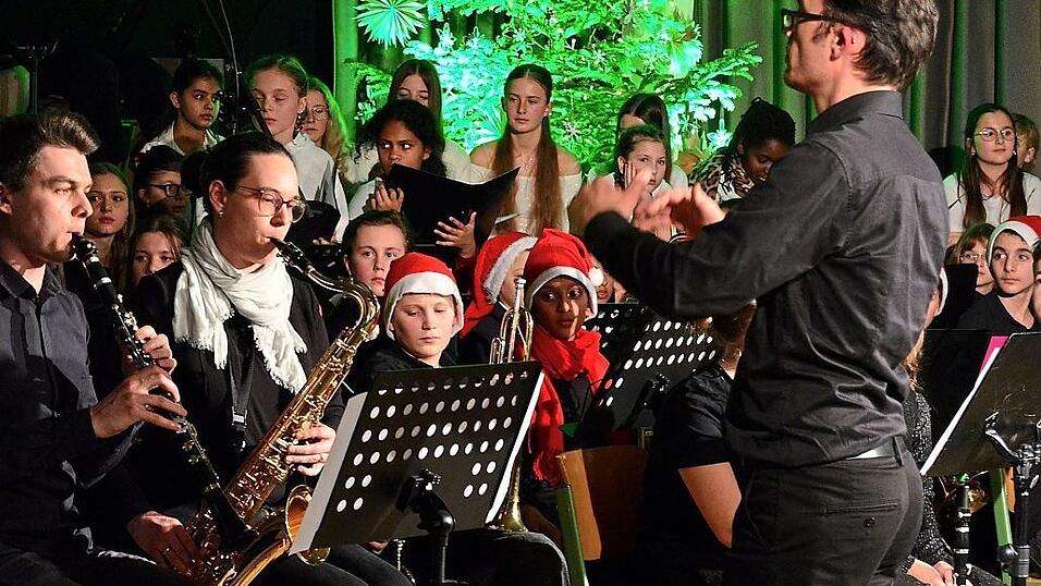 Auch Tobias Rottmann leitet seit Jahren musikalische Gruppen.