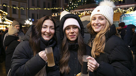 Auf den Weihnachtsmärkten in der Regensburger Innenstadt ist für jeden was dabei.