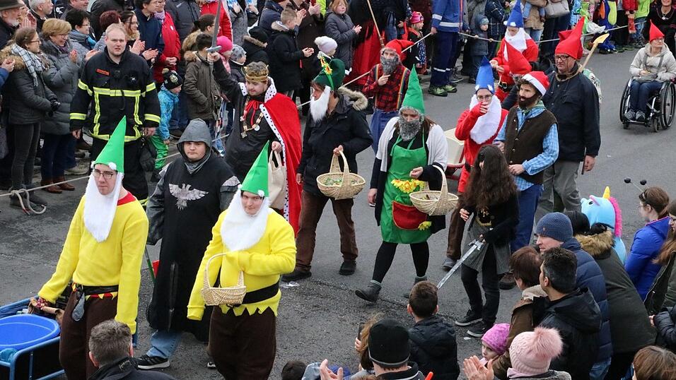 Die schönsten Bilder von den Faschingsumzügen in Bogen aus den vergangenen Jahren Die schönsten Bilder von den Faschingsumzügen in Bogen aus den vergangenen Jahren