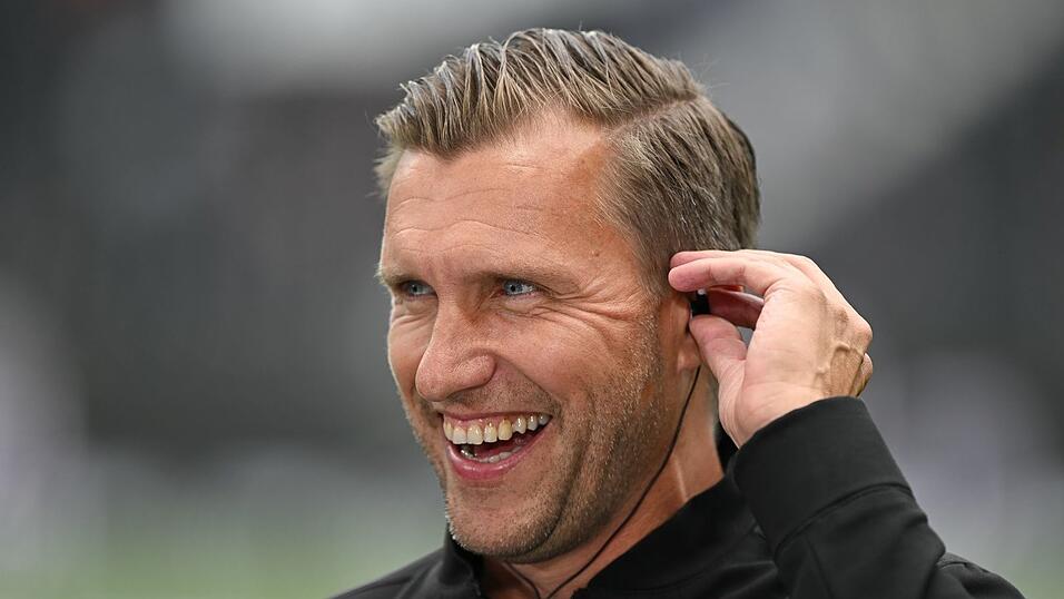 Hat derzeit gut lachen: Eintracht Frankfurts Sportvorstand Markus Krösche.