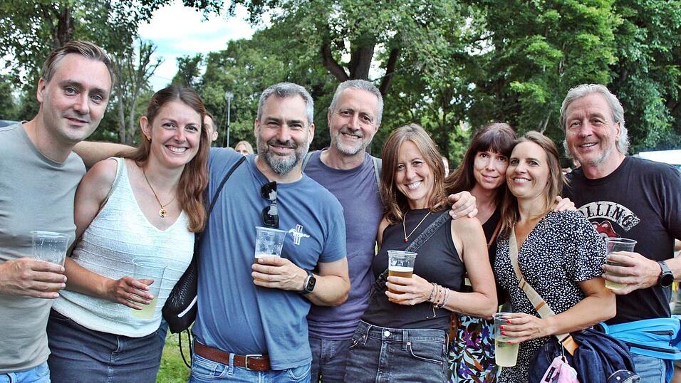 Fotos des&nbsp;ersten Open-Air-Abends auf der Ringelstecherwiese.&nbsp;