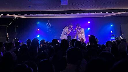 Am Samstag spielten die Dichtis ihr erstes von insgesamt drei Neujahrskonzerten im Boaznk&auml;fer Ottering.