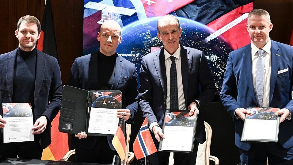 Haben ehrgeizige Pläne im All: Die Chefs von Helsing und Kongsberg. Haben ehrgeizige Pläne im All: Die Chefs von Helsing und Kongsberg.