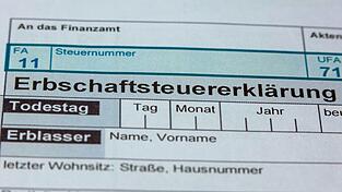 Die Erbschaftssteuer droht mal wieder zum Zankapfel zu werden. (Illustration)
