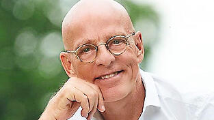 Ulrich Bauhofer ist ein Fan davon, Gewohnheiten in kleinen Schritten zu ändern. Ulrich Bauhofer ist ein Fan davon, Gewohnheiten in kleinen Schritten zu ändern.