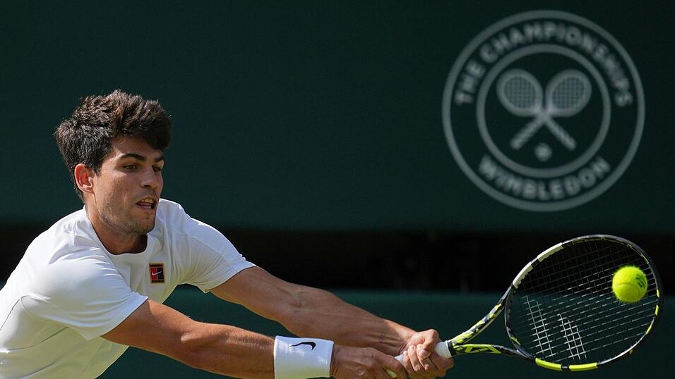 Carlos Alcaraz wird nicht beim Turnier in Wimbledon aufschlagen. (Archivbild) Carlos Alcaraz wird nicht beim Turnier in Wimbledon aufschlagen. (Archivbild)