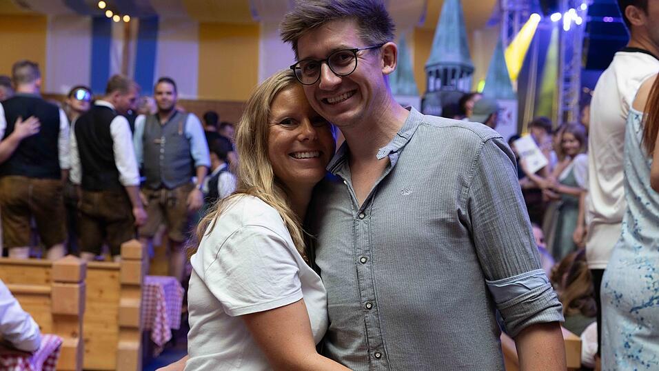 Die Partybilder vom Samstag, 8. August, aus dem Festzelt Reisinger. Die Partybilder vom Samstag, 8. August, aus dem Festzelt Reisinger.