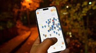 Die App zeigt mehr als 3.000 NS-Tatorte in der Pogromnacht an. Die App zeigt mehr als 3.000 NS-Tatorte in der Pogromnacht an.