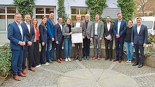 Die Unternehmer-Schule der Hans Lindner Stiftung wird in Kooperation mit zahlreichen regionalen Netzwerkpartnern initiiert.