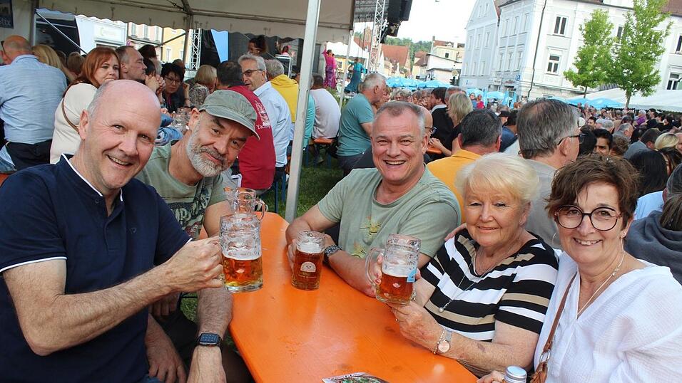Das Bismarckplatzfest in Landshut war auch am Samstag gut besucht.