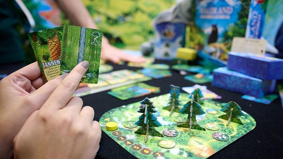 Vier Tage lang kann das internationale Publikum die präsentierten Spiele auch testen Vier Tage lang kann das internationale Publikum die präsentierten Spiele auch testen