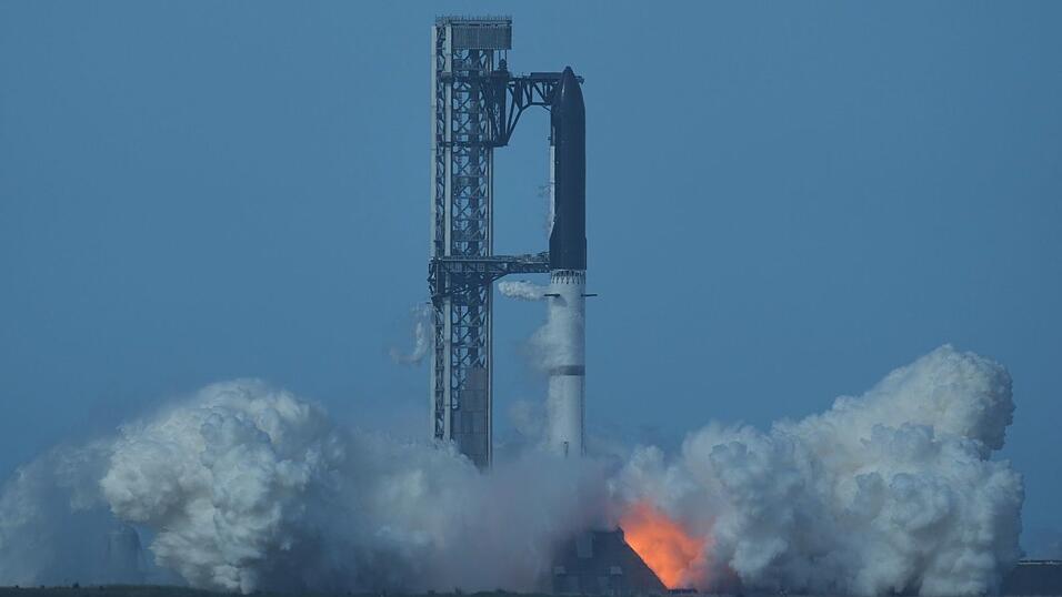 Ein weiterer geplanter Testflug des «Starship» musste kurz vor dem Start abgebrochen werden. Ein weiterer geplanter Testflug des «Starship» musste kurz vor dem Start abgebrochen werden.