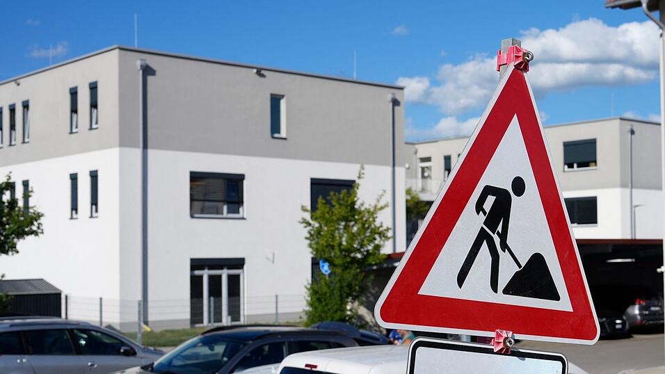 Bei der Klinik gibt es noch einige Baustellen. (Archivbild) Bei der Klinik gibt es noch einige Baustellen. (Archivbild)