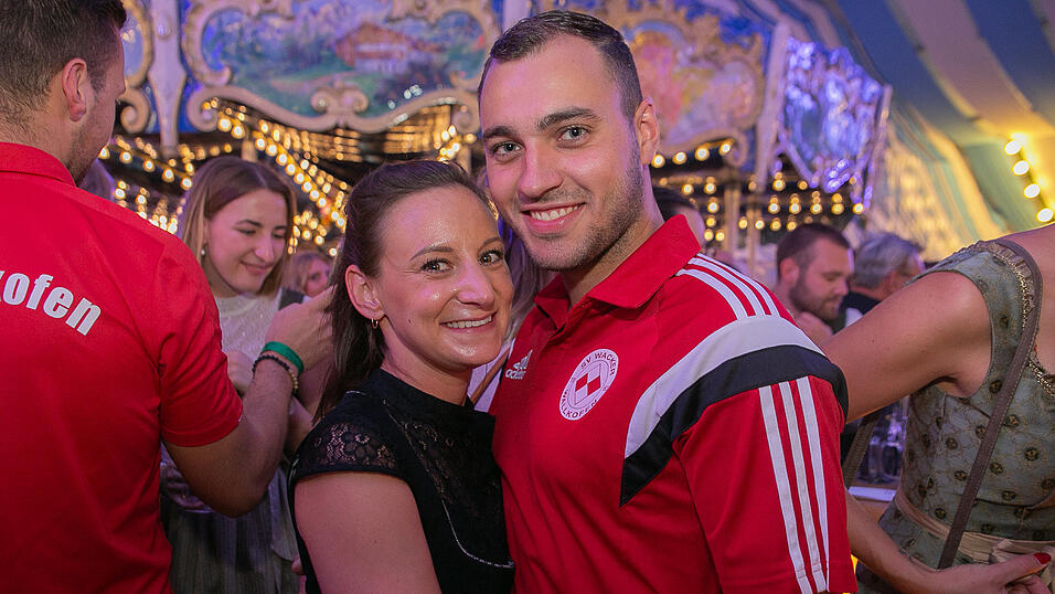 Die Partybilder von Freitag, 19. August 2022, aus dem Festzelt Wenisch.