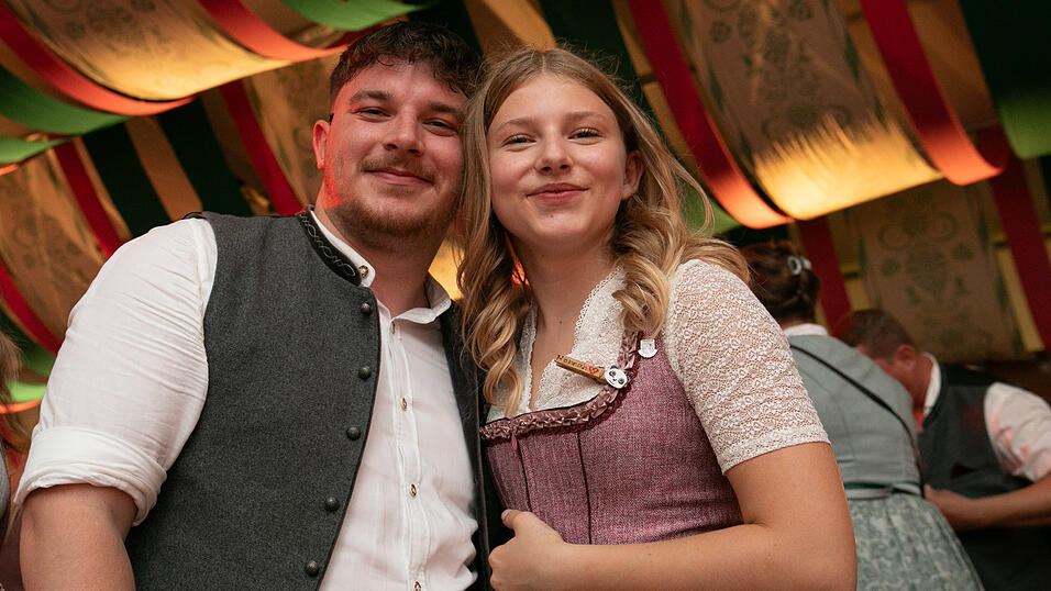 Die Partybilder vom Donnerstag, 14. August, aus dem Festzelt Weckmann. Die Partybilder vom Donnerstag, 14. August, aus dem Festzelt Weckmann.