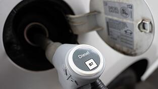 Benzin und Diesel sind deutlich teurer geworden. (Archivbild) Benzin und Diesel sind deutlich teurer geworden. (Archivbild)