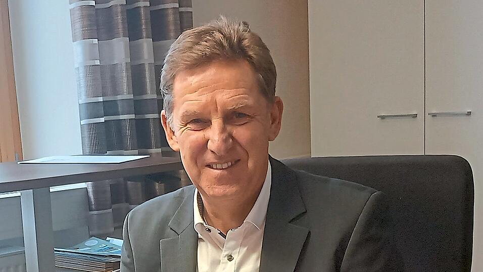 B&uuml;rgermeister Herbert Sporrer w&uuml;nscht sich f&uuml;r das kommende Jahr wieder mehr Zufriedenheit und Zusammenhalt in der Gesellschaft.