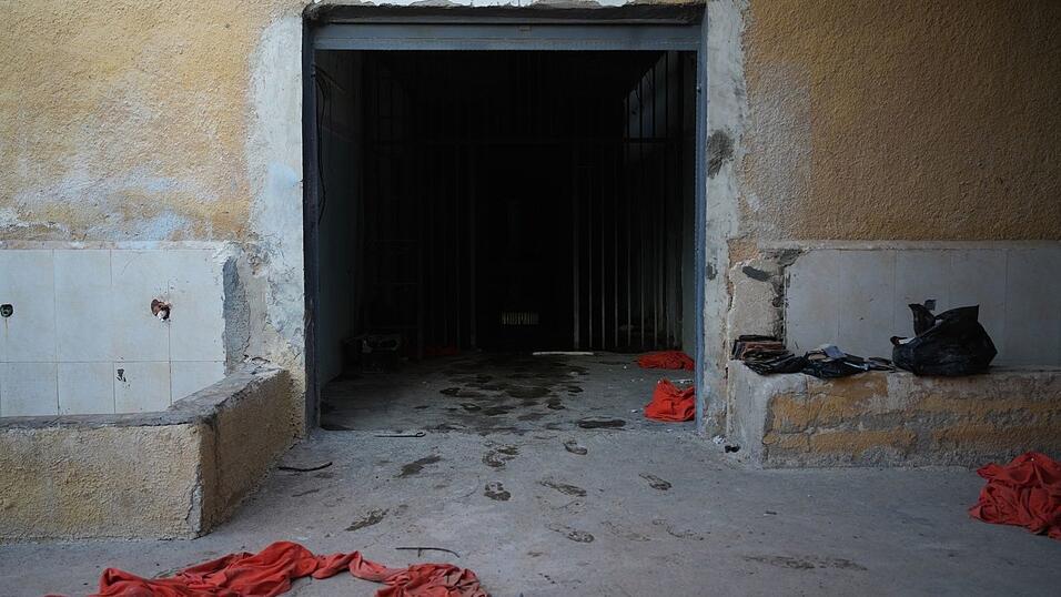 Insassen des al-Schaddadi-Gef&auml;ngnisses in Syrien konnten im Januar fliehen, wurden aber sp&auml;ter teils wieder geschnappt und in den Irak gebracht. (Archivbild)
