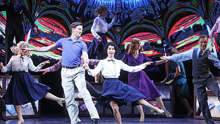 Das Gershwin-Musical 'Ein Amerikaner in Paris' holt das Flair der fr&uuml;hen Nachkriegszeit auf die B&uuml;hne.