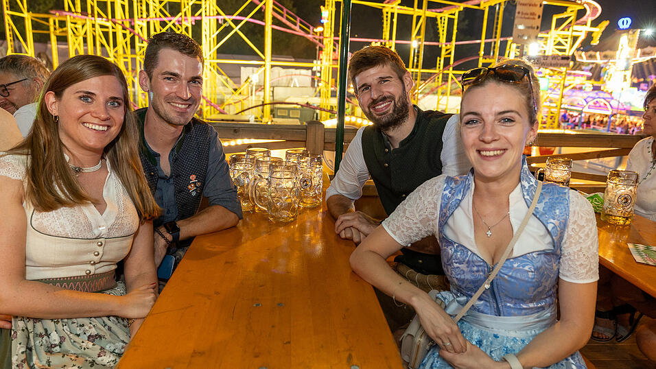 Die Partybilder vom Freitag, 9. August 2024, aus dem Festzelt Weckmann. Die Partybilder vom Freitag, 9. August 2024, aus dem Festzelt Weckmann.