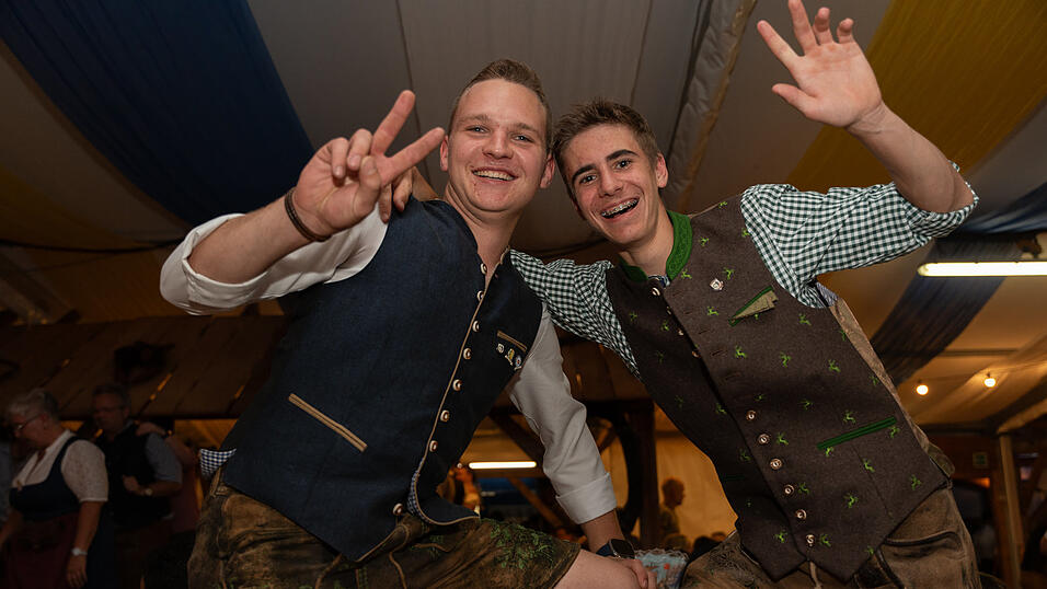 Die Partybilder vom Samstag, 12. August 2023, aus dem Festzelt Reisinger. Die Partybilder vom Samstag, 12. August 2023, aus dem Festzelt Reisinger.