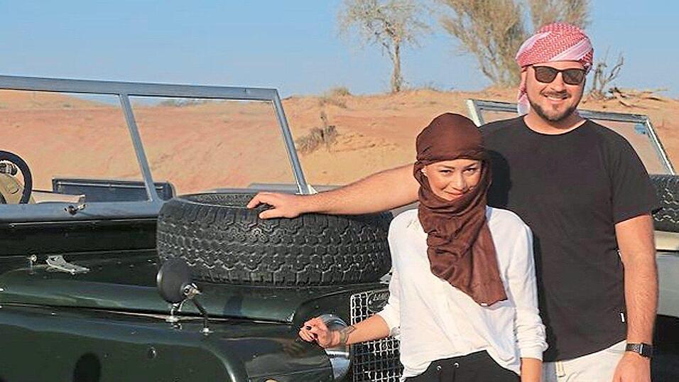 'Das war unsere erste Wüstentour mit offenen Landrovern aus den 50er Jahren, Wüstenfeeling pur', erzählt Katharina Berger. 'Das war unsere erste Wüstentour mit offenen Landrovern aus den 50er Jahren, Wüstenfeeling pur', erzählt Katharina Berger.