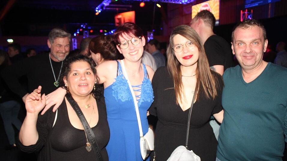 Auf der Eskara &Uuml;30-Party in Essenbach war wieder viel los.