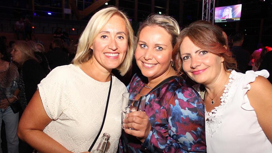 Auf der Eskara &Uuml;30-Party in Essenbach war wieder viel los.