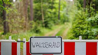 Die Waldbrandgefahr in Bayern steigt. (Archivbild)