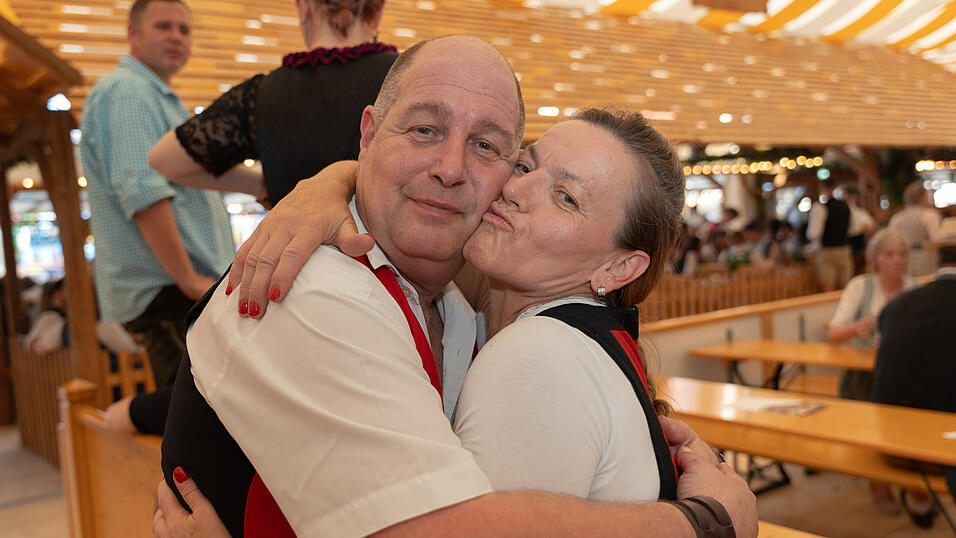 Die Partybilder vom Freitag, 11. August 2023, aus dem Festzelt Nothaft. Die Partybilder vom Freitag, 11. August 2023, aus dem Festzelt Nothaft.