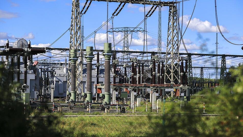 Tennet m&ouml;chte das Umspannwerk nicht in Hungersacker bei W&ouml;rth, sondern in Niederachdorf bei Kirchroth errichten.