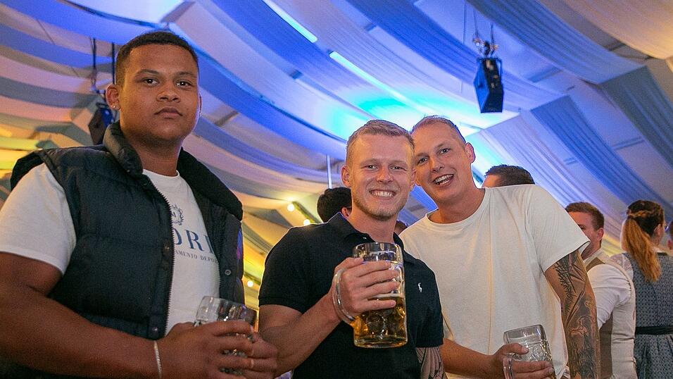 Die Partybilder vom Freitag, 12. August 2022, aus dem Festzelt Wenisch.