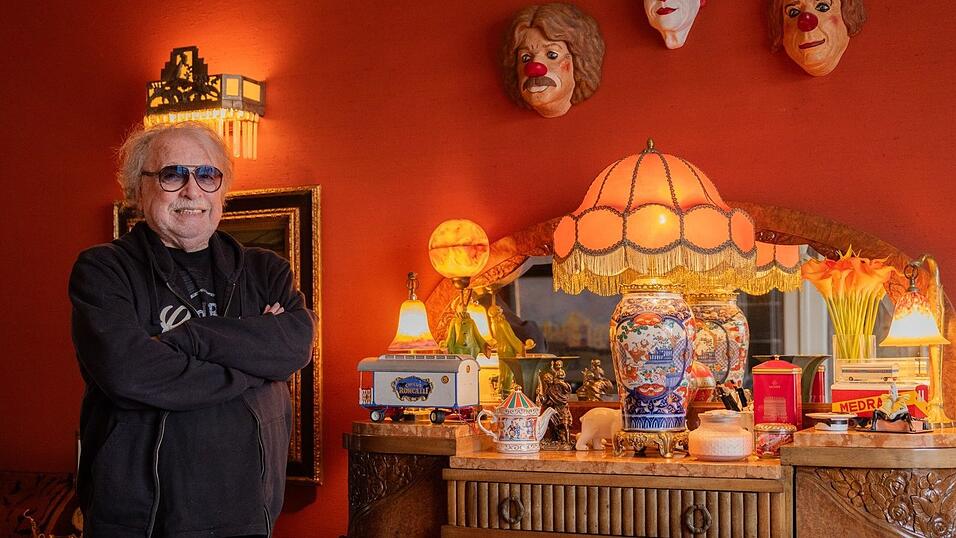 Paul hat den Circus Roncalli vor 50 Jahren gegründet. Paul hat den Circus Roncalli vor 50 Jahren gegründet.