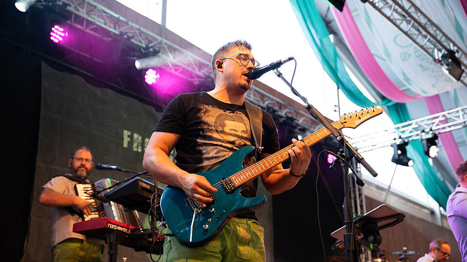 Die Partybilder vom Donnerstag, 13. August, aus dem Festzelt Weckmann. Die Partybilder vom Donnerstag, 13. August, aus dem Festzelt Weckmann.