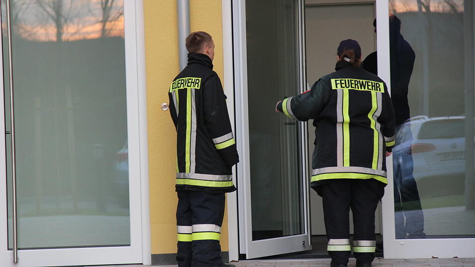 In Regensburg ist am Dienstag erneut eine Fliegerbombe entdeckt worden. Wieder war eine großflächige Evakuierung die Folge. In Regensburg ist am Dienstag erneut eine Fliegerbombe entdeckt worden. Wieder war eine großflächige Evakuierung die Folge.