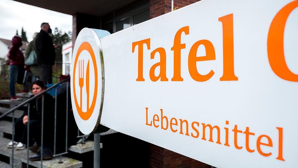 Die Tafeln, die in eine Sommerpause gehen, informieren nach eigenen Angaben fr&uuml;hzeitig &uuml;ber die Schlie&szlig;ung. (Symbolbild)