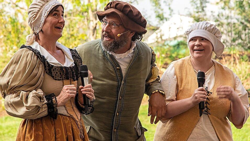 Am Schwarzwihr bei Rötz buhlen viele Junggesellen um die Tochter von König Drosselbart. Am Schwarzwihr bei Rötz buhlen viele Junggesellen um die Tochter von König Drosselbart.