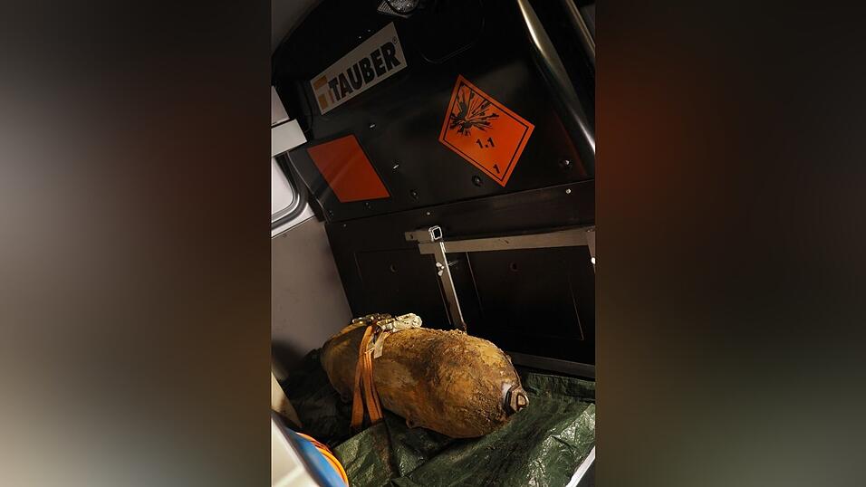 Gut eine Stunde dauerte die Entsch&auml;rfung der Fliegerbombe in Straubing.