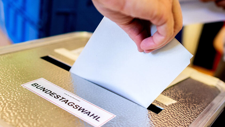 Bis 18 Uhr können Wahlberechtigte noch ihre Stimme abgeben. 