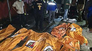 F&uuml;r 16 Menschen kam jede Hilfe zu sp&auml;t.