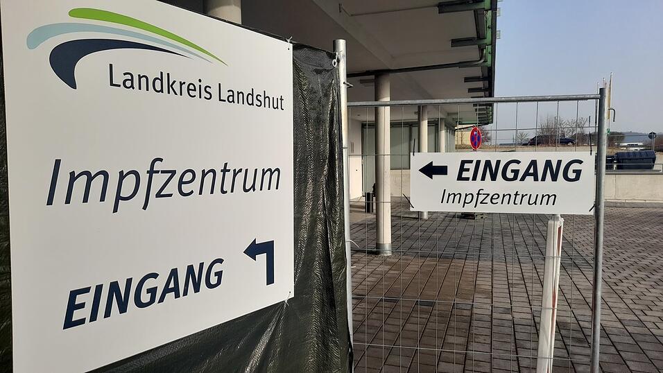 14.000 Erstimpfungen wurden bislang im Impfzentrum Kumhausen verabreicht.