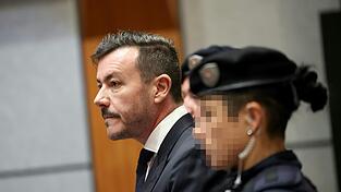 Die Verteidigung bezeichnet die Anklage gegen René Benko als «Hokuspokus». Die Verteidigung bezeichnet die Anklage gegen René Benko als «Hokuspokus».