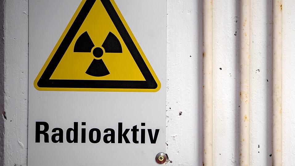 Die Frage, wo der radioaktive Müll der Atomkraftwerke gelagert werden soll, sorgt immer wieder für Zwist. (Archivbild)
