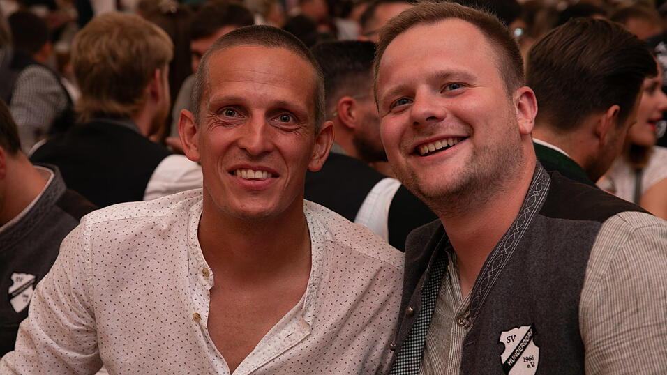 Die Partybilder vom Samstag, 16. August, aus dem Festzelt Greindl. Die Partybilder vom Samstag, 16. August, aus dem Festzelt Greindl.