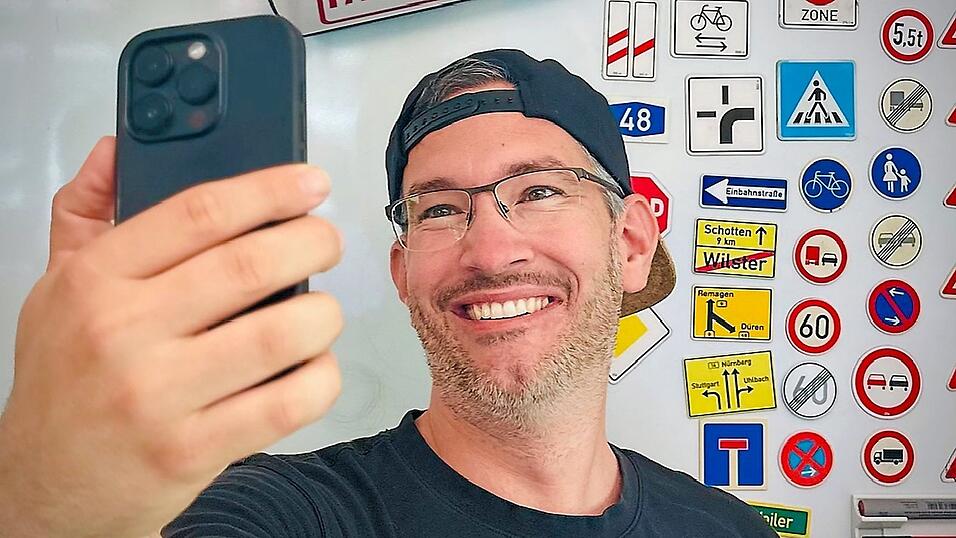 Fahrlehrer Christoph Flittner erzählt in seinem Buch „Besoffen mit Fahrrad ist okay, oder?“ (Riva Verlag, 16 Euro) aus seinem Alltag.