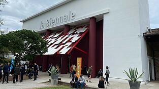 Die diesj&auml;hrige Biennale wird unter anderem vom Streit um die Teilnahme Russlands ersch&uuml;ttert. (Archivbild)